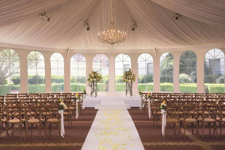 Ballroom/Hall 73 of 110
